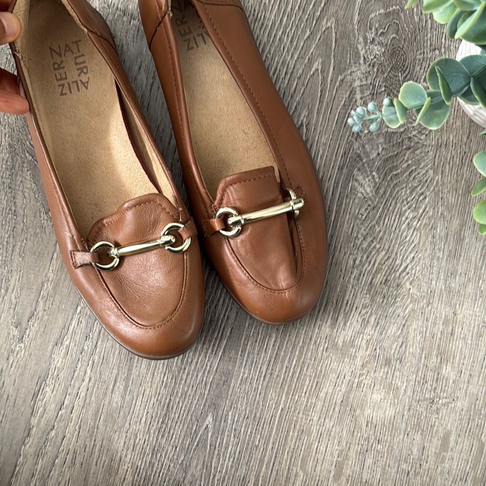 Naturalized Brown Leather Loafers with Gold Accent